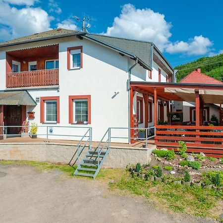 Penzion V Udoli Hodkovice nad Mohelkou Ngoại thất bức ảnh